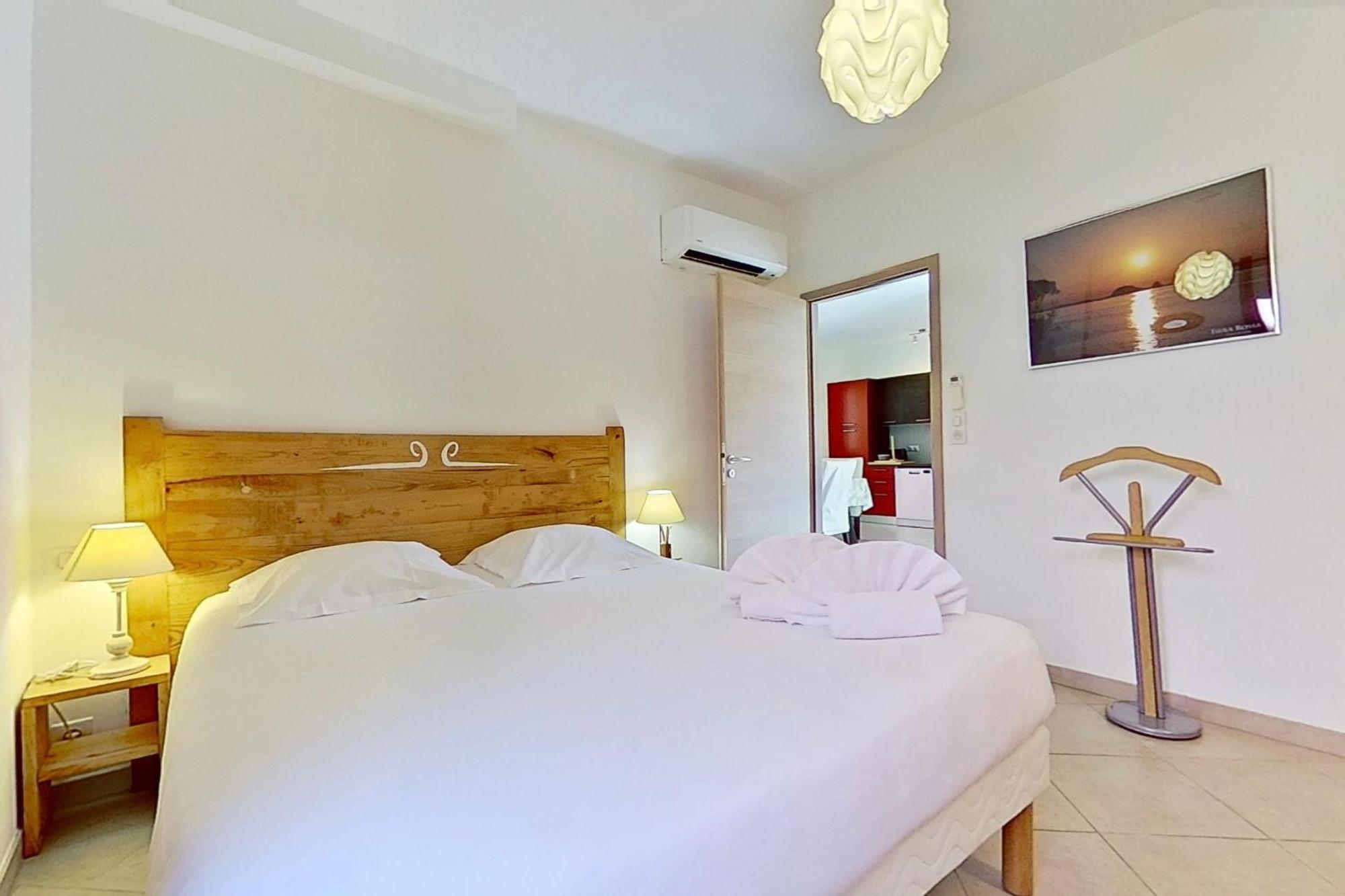 Villas Cala Corsa - 3 Et 4 Chambres - Cala Rossa Porto-Vecchio - Villas Entierement Climatisees Avec Piscine Chauffee Partagee Et Piscines Privees - Internet Gratuit Eksteriør billede